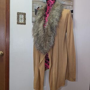 Women's Tan Cardigan with faux fur trim